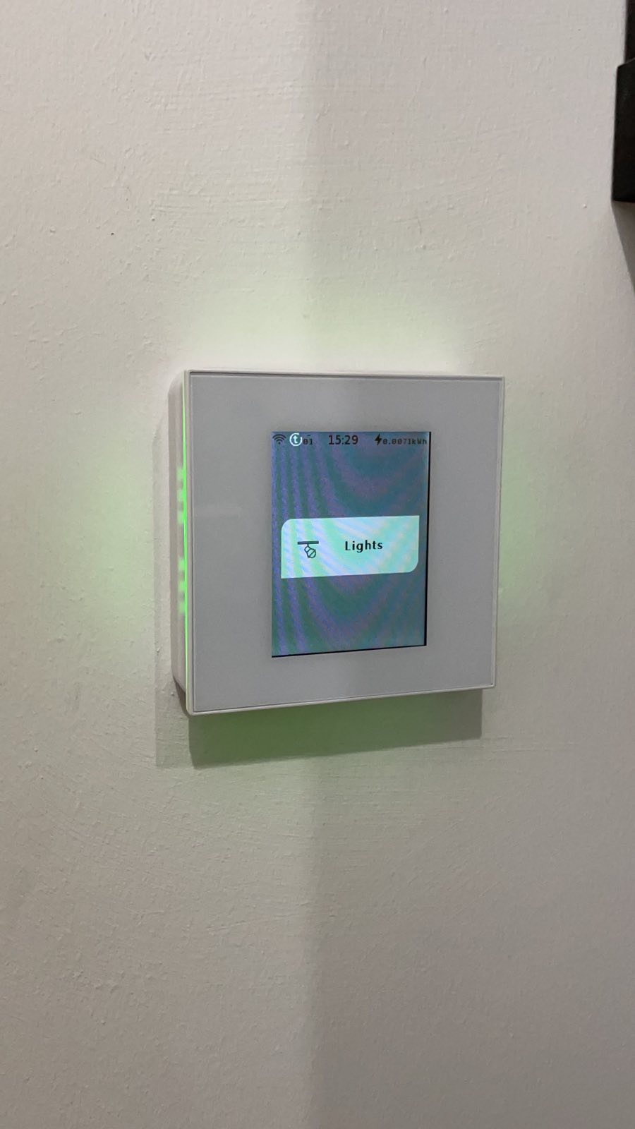 A smart switch with an LCD touch screen